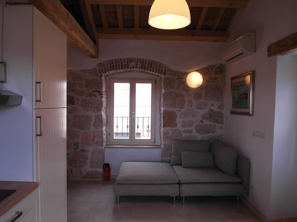 Apartments Antica Orsera Стая снимка